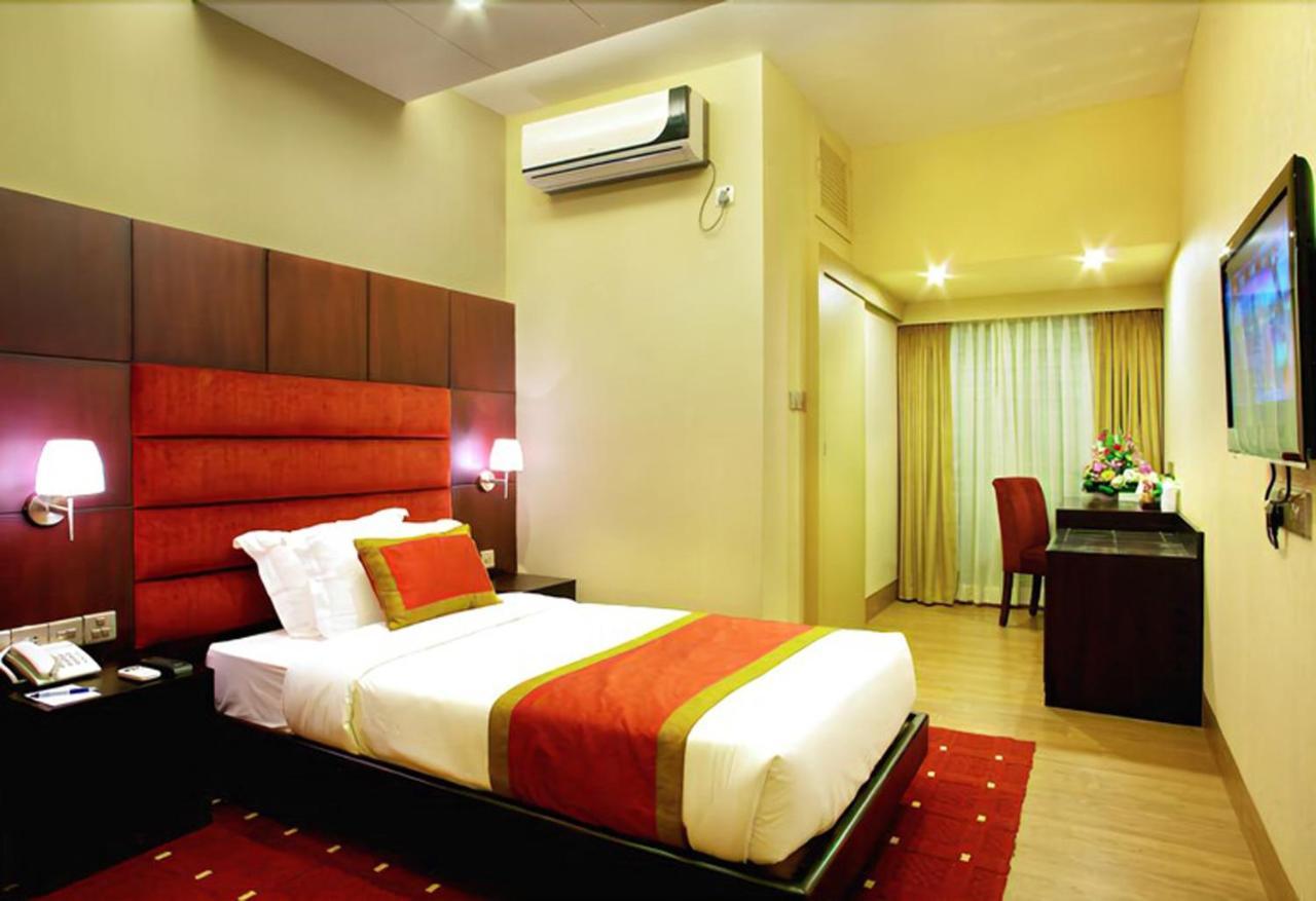 West Park Inn Dhaka Eksteriør billede