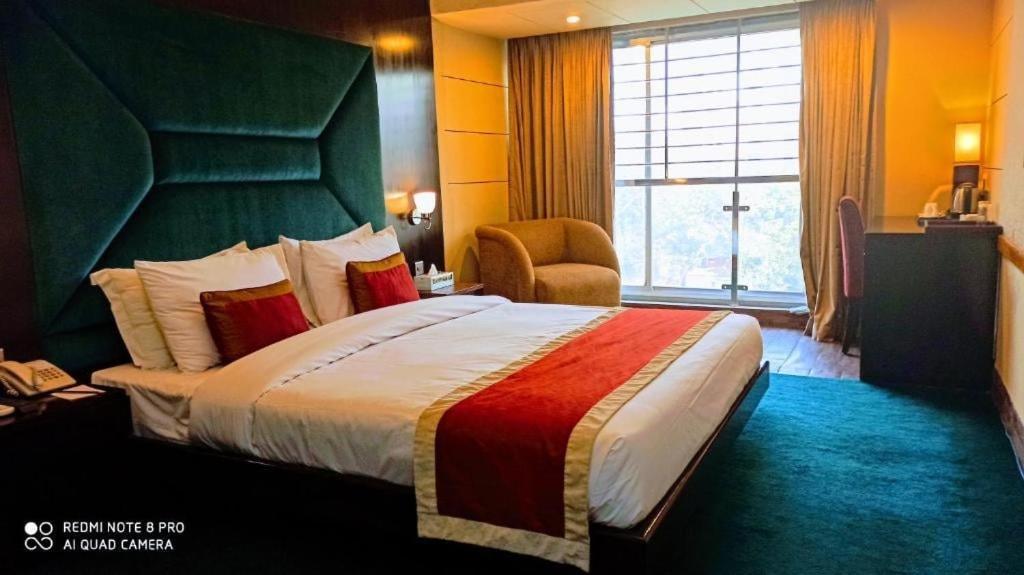 West Park Inn Dhaka Eksteriør billede