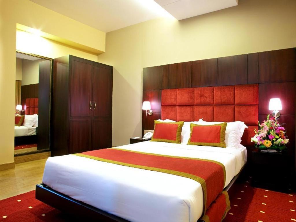 West Park Inn Dhaka Eksteriør billede